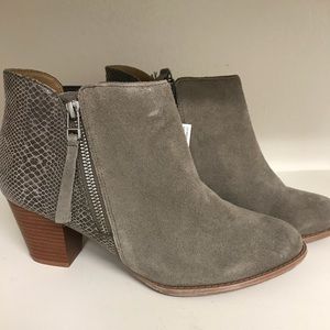 VIONIC Suede Booties